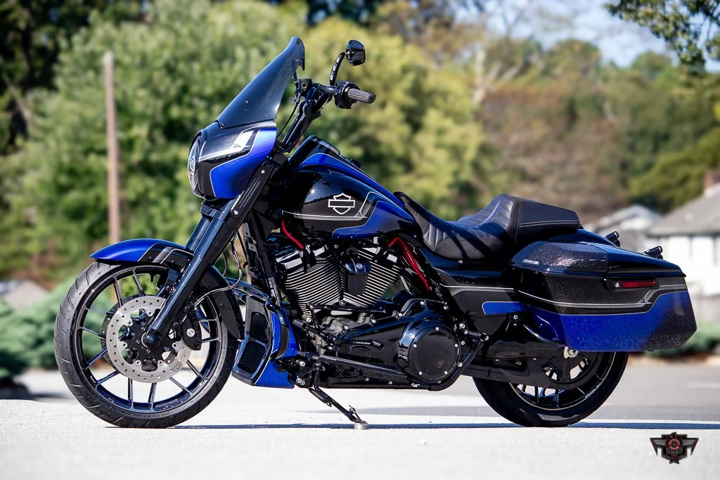 2021 HARLEY-DAVIDSON ROAD KING CUSTOM TOURING / SPORT